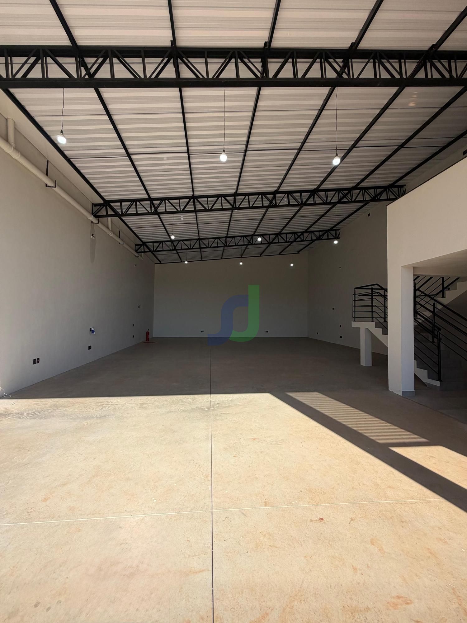 Pavilhão/galpão/depósito com 1 Dormitórios para alugar, 300 m² por R$ 6.000,00 Pavilhão/galpão/depósito com 1 Dormitórios para alugar, 300 m² por R$ 6.000,00