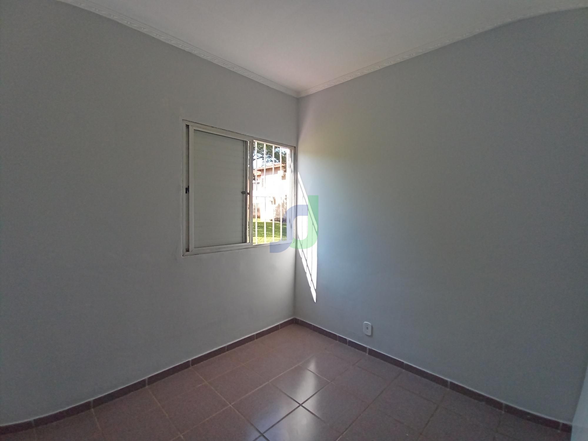 Apartamento com 2 Dormitórios à venda, 48 m² por R$ 210.000,00 Apartamento com 2 Dormitórios à venda, 48 m² por R$ 210.000,00