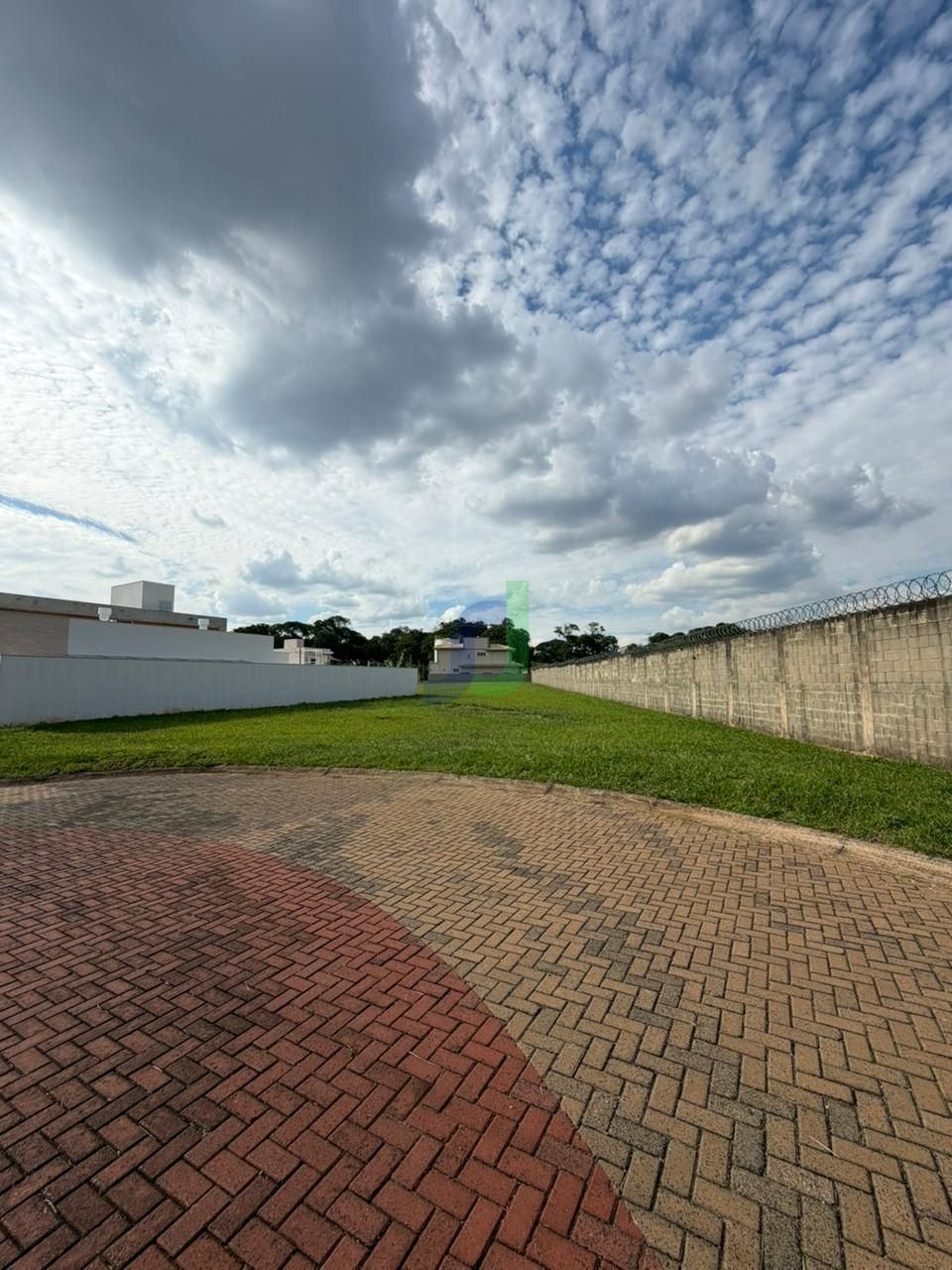 Terreno/Lote à venda  no Condomínio Morro do Sol - Mogi-mirim, SP. Imóveis