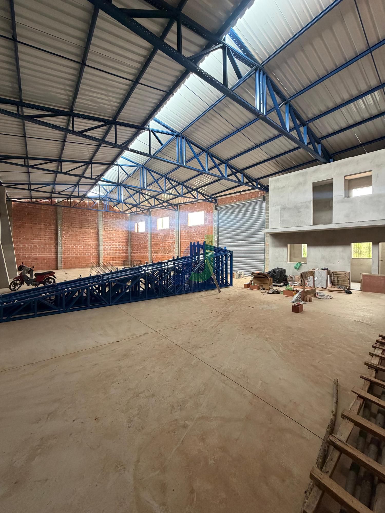 Pavilhão/galpão/depósito com 2 Dormitórios para alugar, 450 m² por R$ 8.500,00 Pavilhão/galpão/depósito com 2 Dormitórios para alugar, 450 m² por R$ 8.500,00