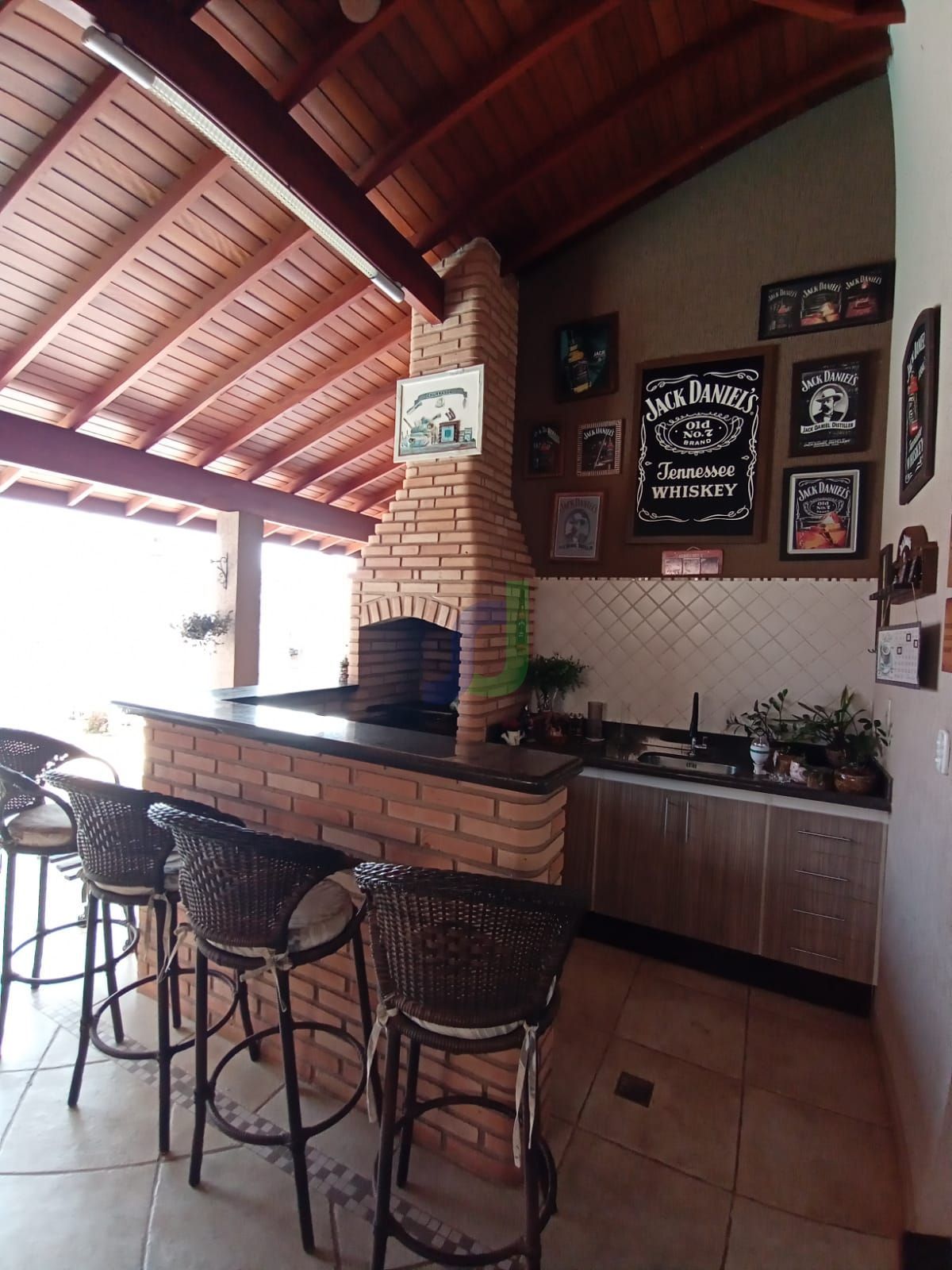 Casa com 3 Dormitórios à venda, 160 m² por R$ 860.000,00 Casa com 3 Dormitórios à venda, 160 m² por R$ 860.000,00