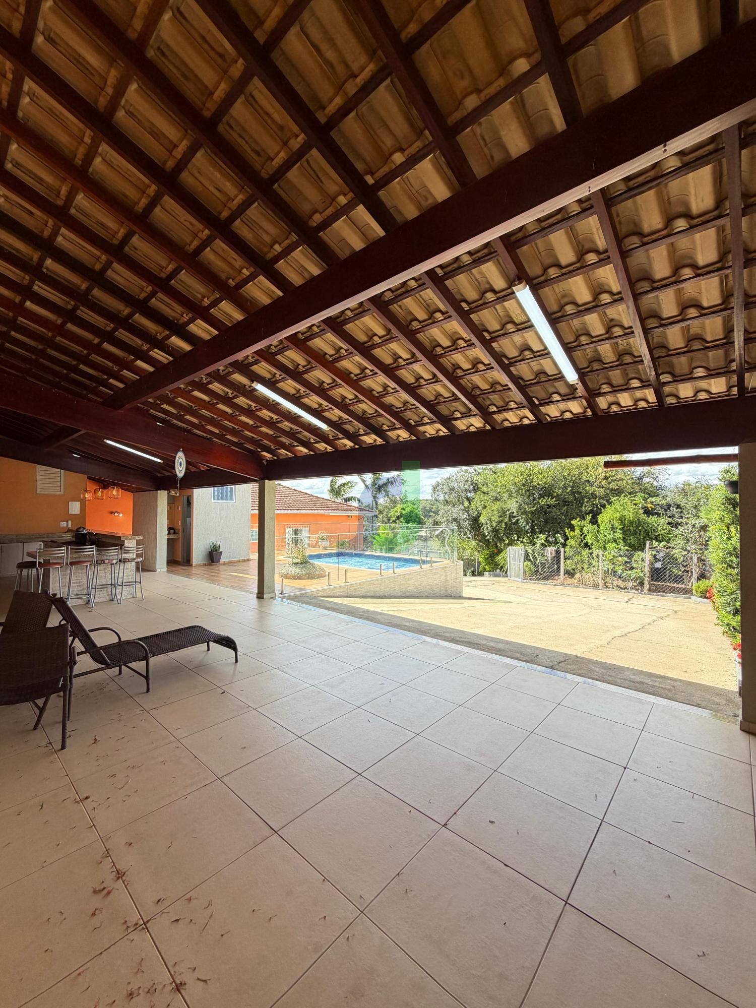 Fazenda/sítio/chácara/haras com 3 Dormitórios para alugar, 890 m² por R$ 4.000,00 Fazenda/sítio/chácara/haras com 3 Dormitórios para alugar, 890 m² por R$ 4.000,00