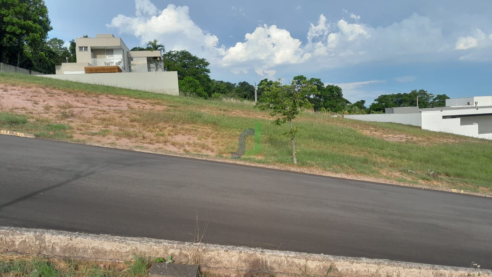 Terreno/Lote à venda  no Distrito Industrial I José Marangoni - Mogi-mirim, SP. Imóveis