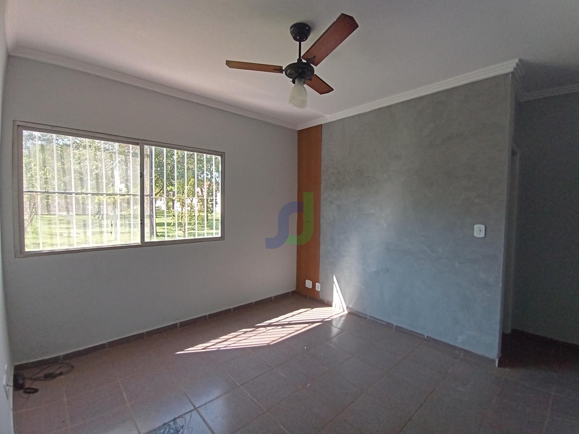 Apartamento à venda  no Jardim Scomparim - Mogi-mirim, SP. Imóveis