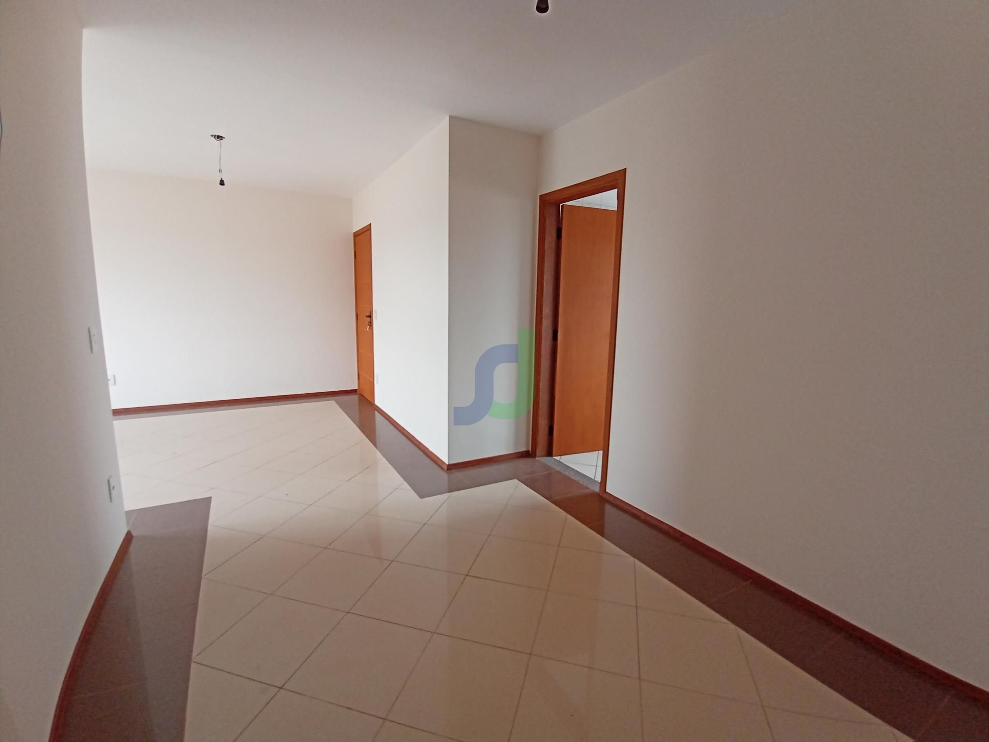 Apartamento com 3 Dormitórios à venda, 155 m² por R$ 750.000,00 Apartamento com 3 Dormitórios à venda, 155 m² por R$ 750.000,00