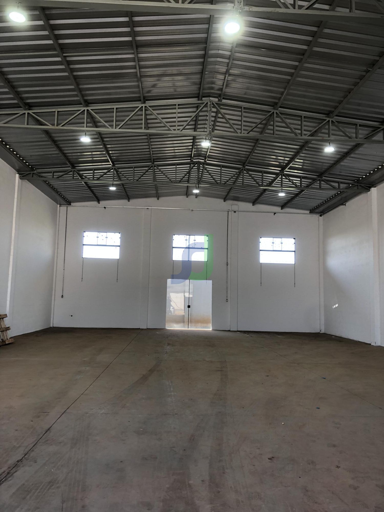 Pavilhão/galpão/depósito para alugar  no Saúde - Mogi-mirim, SP. Imóveis