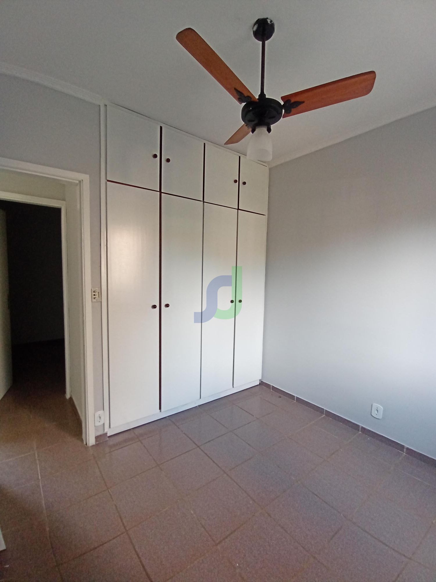 Apartamento com 2 Dormitórios à venda, 48 m² por R$ 210.000,00 Apartamento com 2 Dormitórios à venda, 48 m² por R$ 210.000,00
