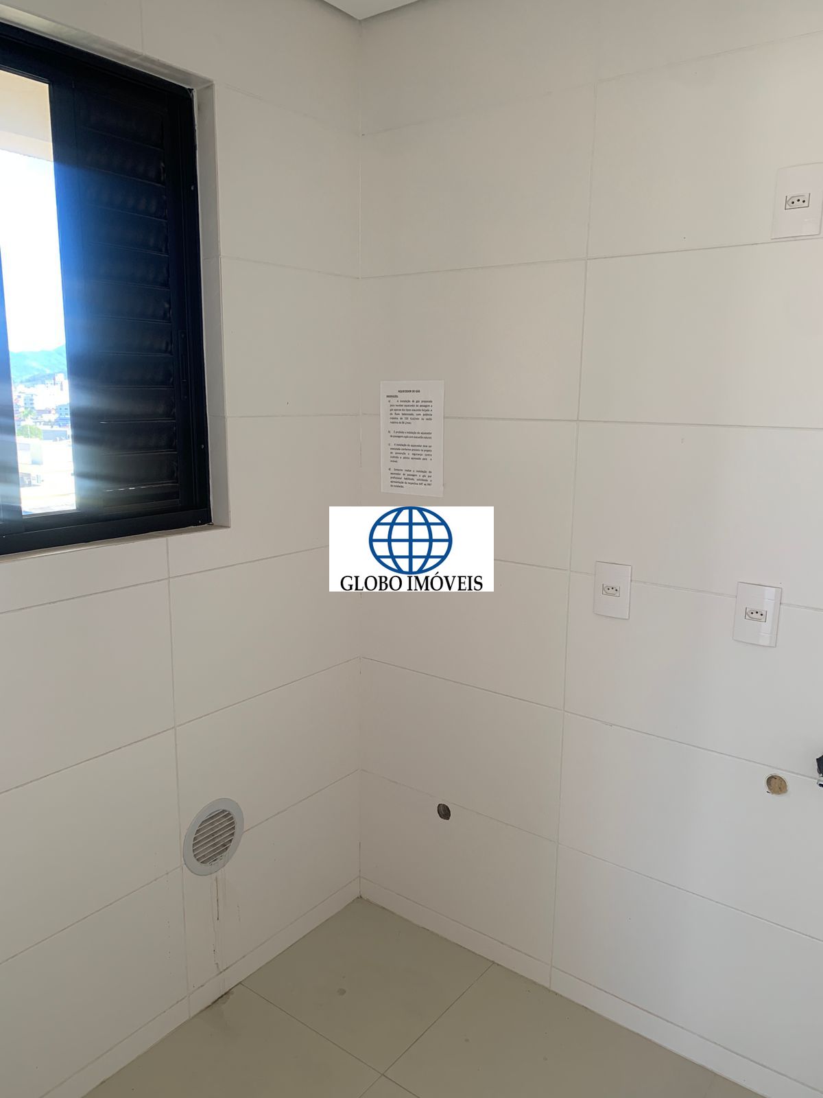 Apartamento à venda com 3 quartos, 107m² - Foto 6