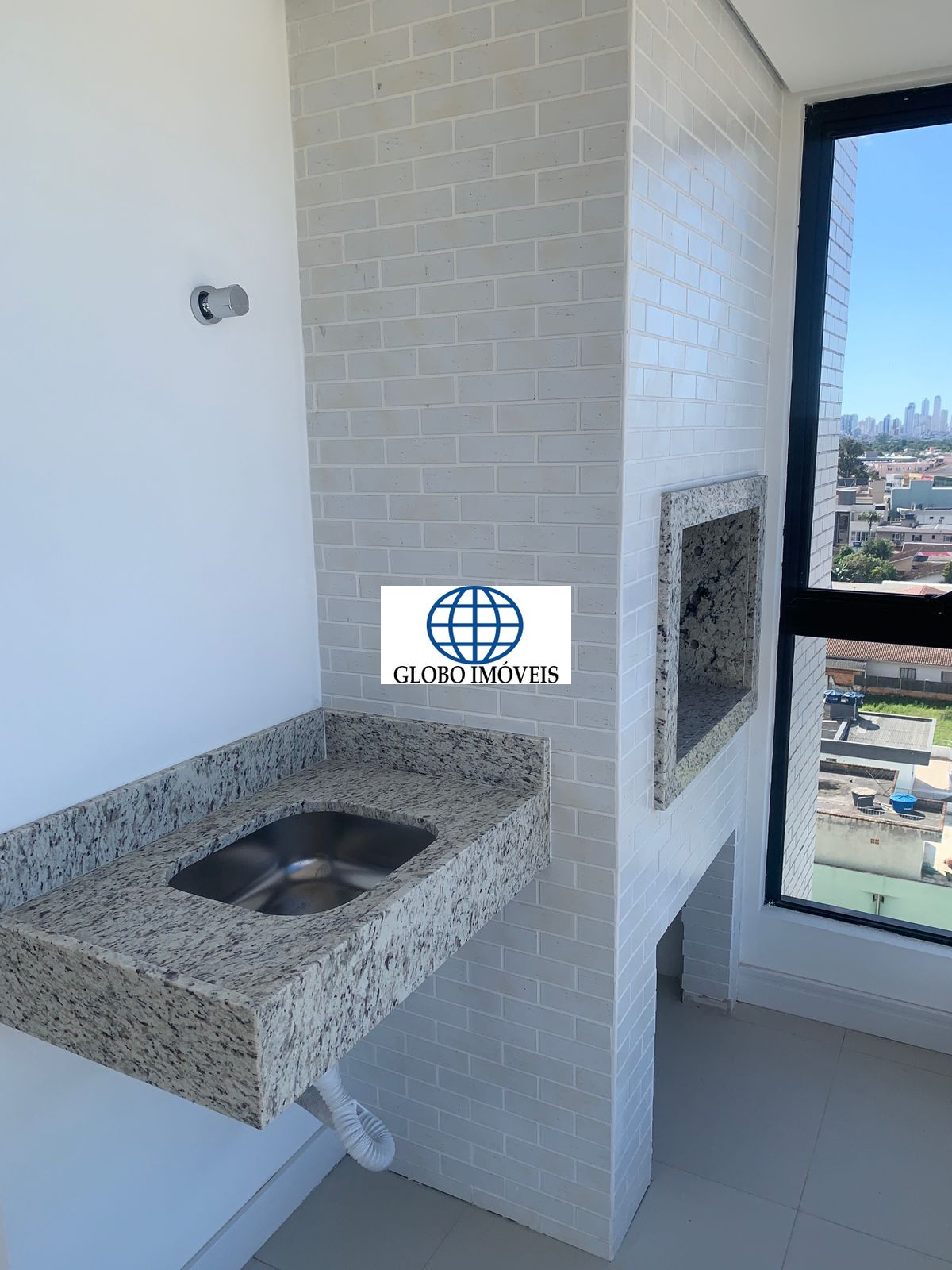 Apartamento à venda com 3 quartos, 107m² - Foto 7