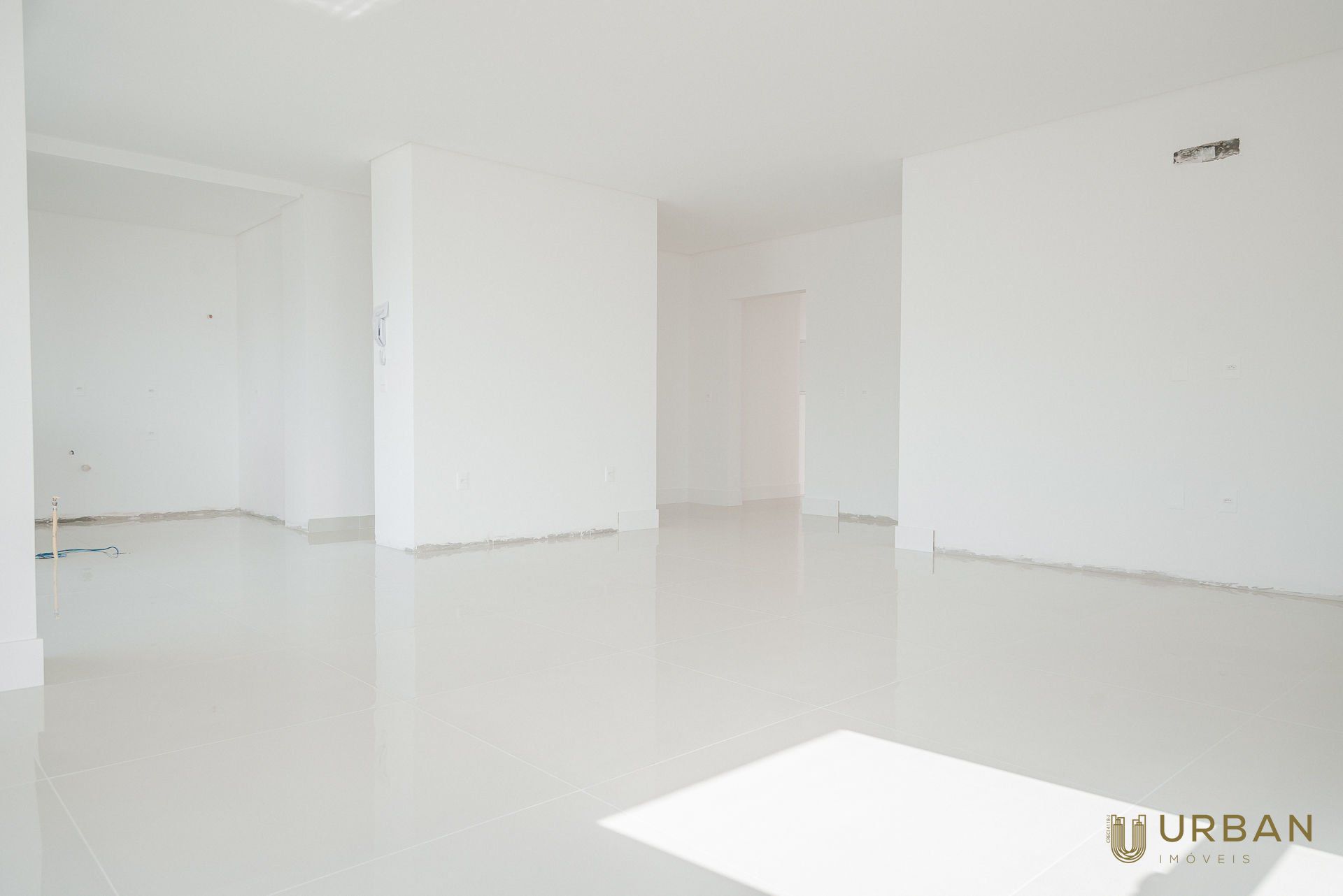 Apartamento à venda com 4 quartos, 173m² - Foto 5