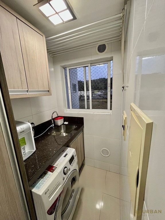 Apartamento à venda com 3 quartos, 89m² - Foto 4