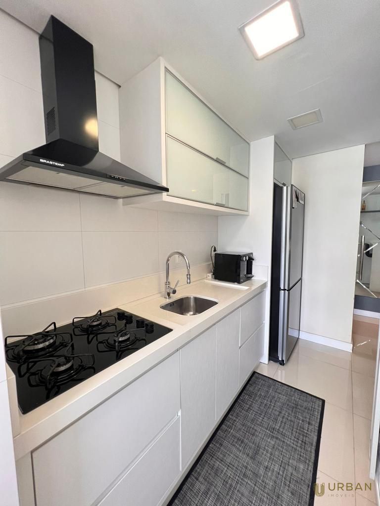 Apartamento à venda com 2 quartos, 65m² - Foto 8