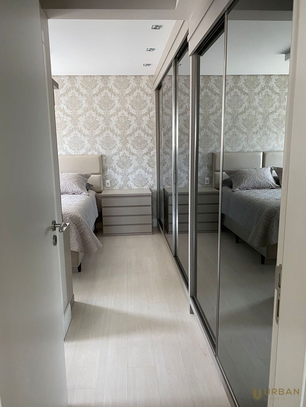 Apartamento à venda com 3 quartos, 98m² - Foto 24