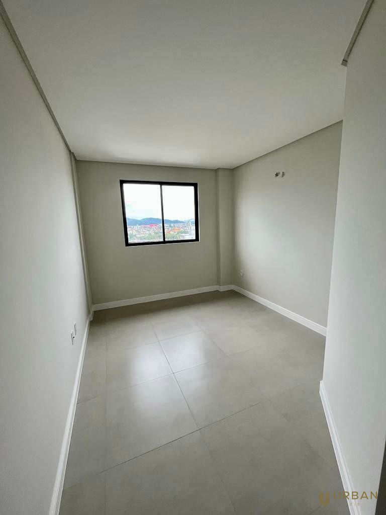 Apartamento à venda com 2 quartos, 67m² - Foto 26