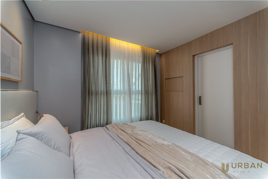 Apartamento à venda com 4 quartos, 203m² - Foto 14