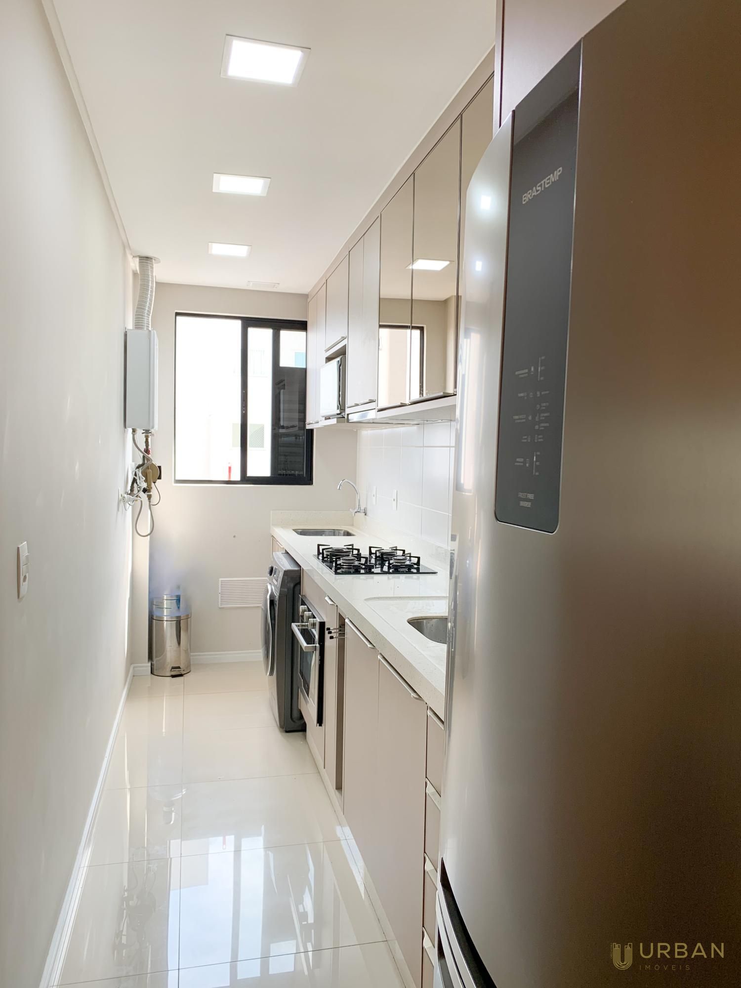 Apartamento à venda com 2 quartos, 76m² - Foto 5