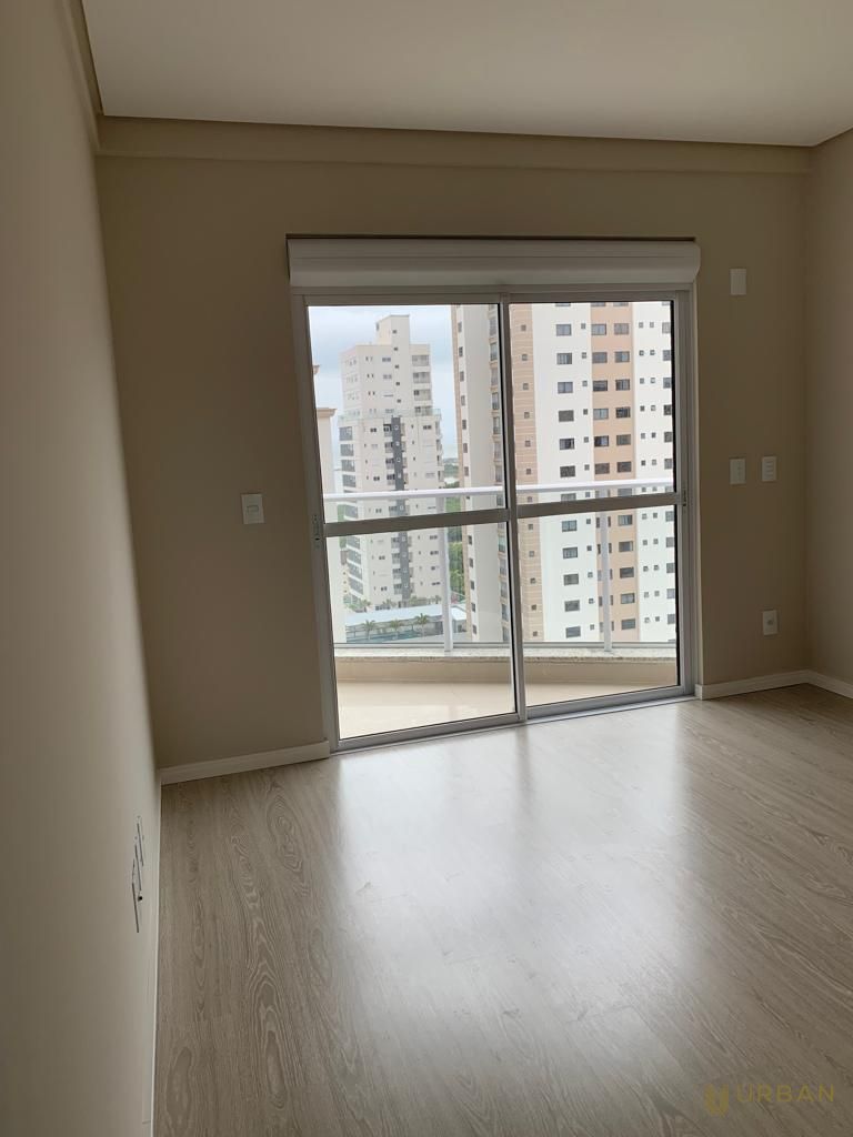 Apartamento à venda com 2 quartos, 79m² - Foto 37