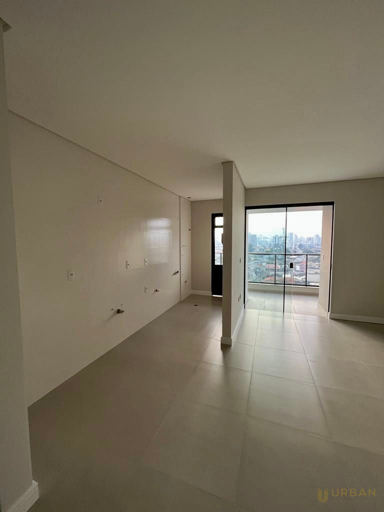 Apartamento à venda com 2 quartos, 67m² - Foto 15