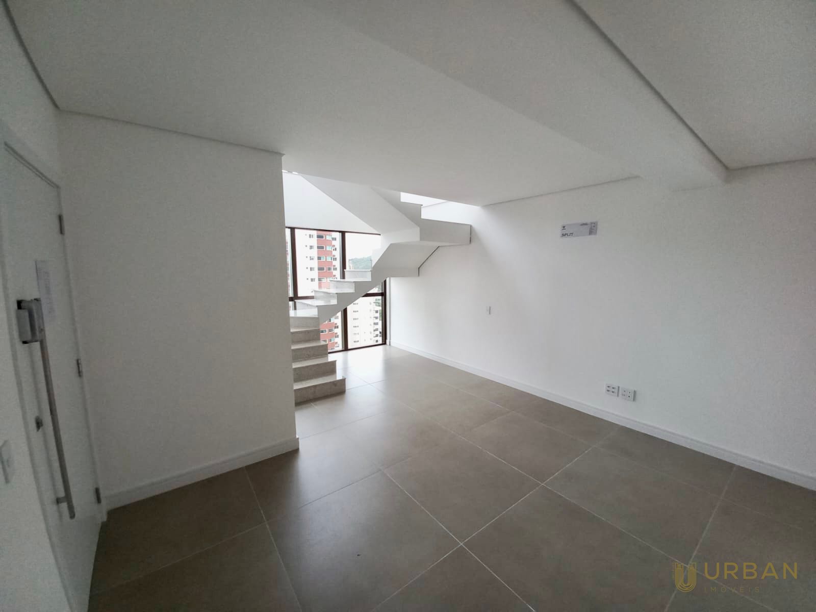 Cobertura à venda com 3 quartos, 211m² - Foto 31