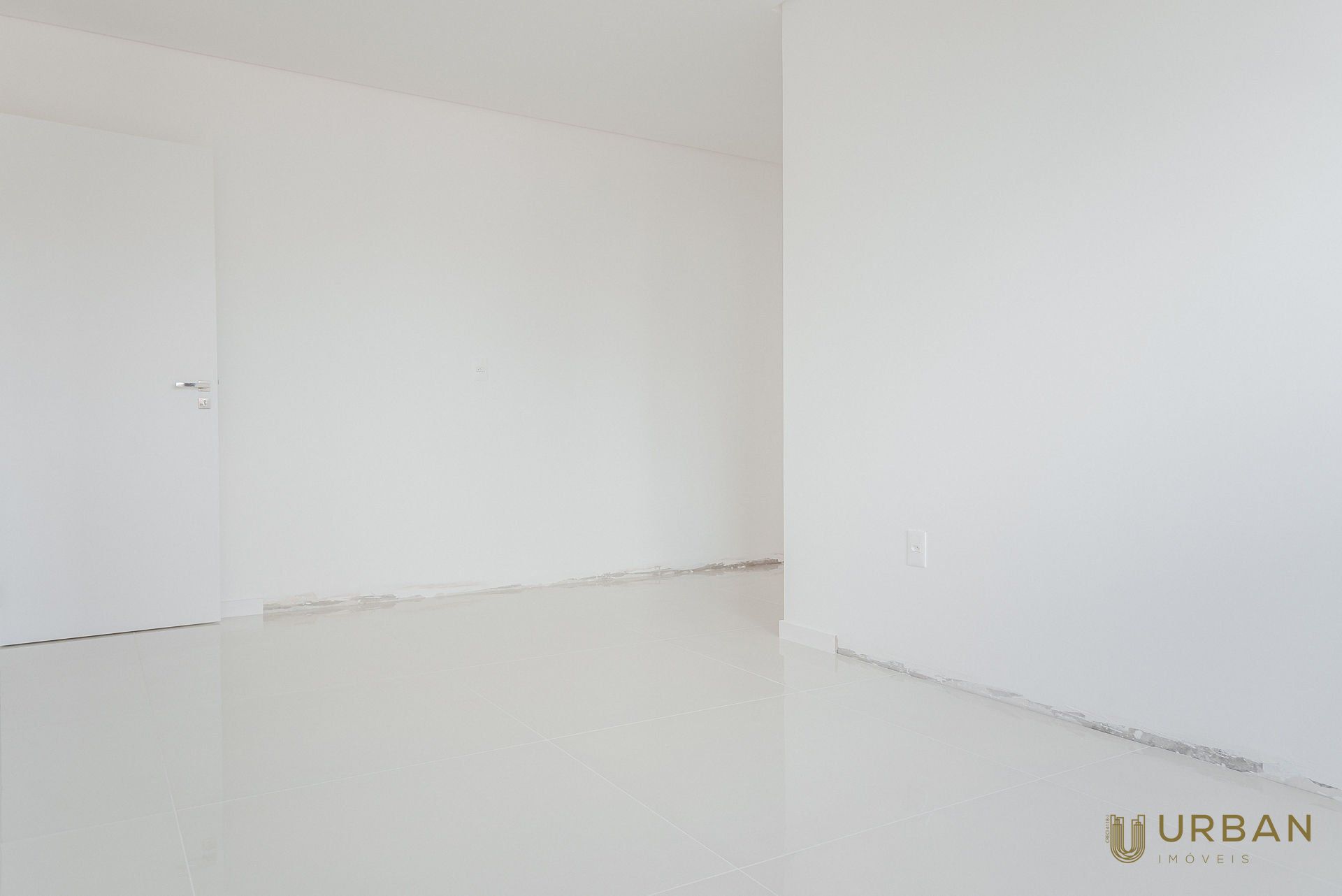 Apartamento à venda com 4 quartos, 173m² - Foto 6