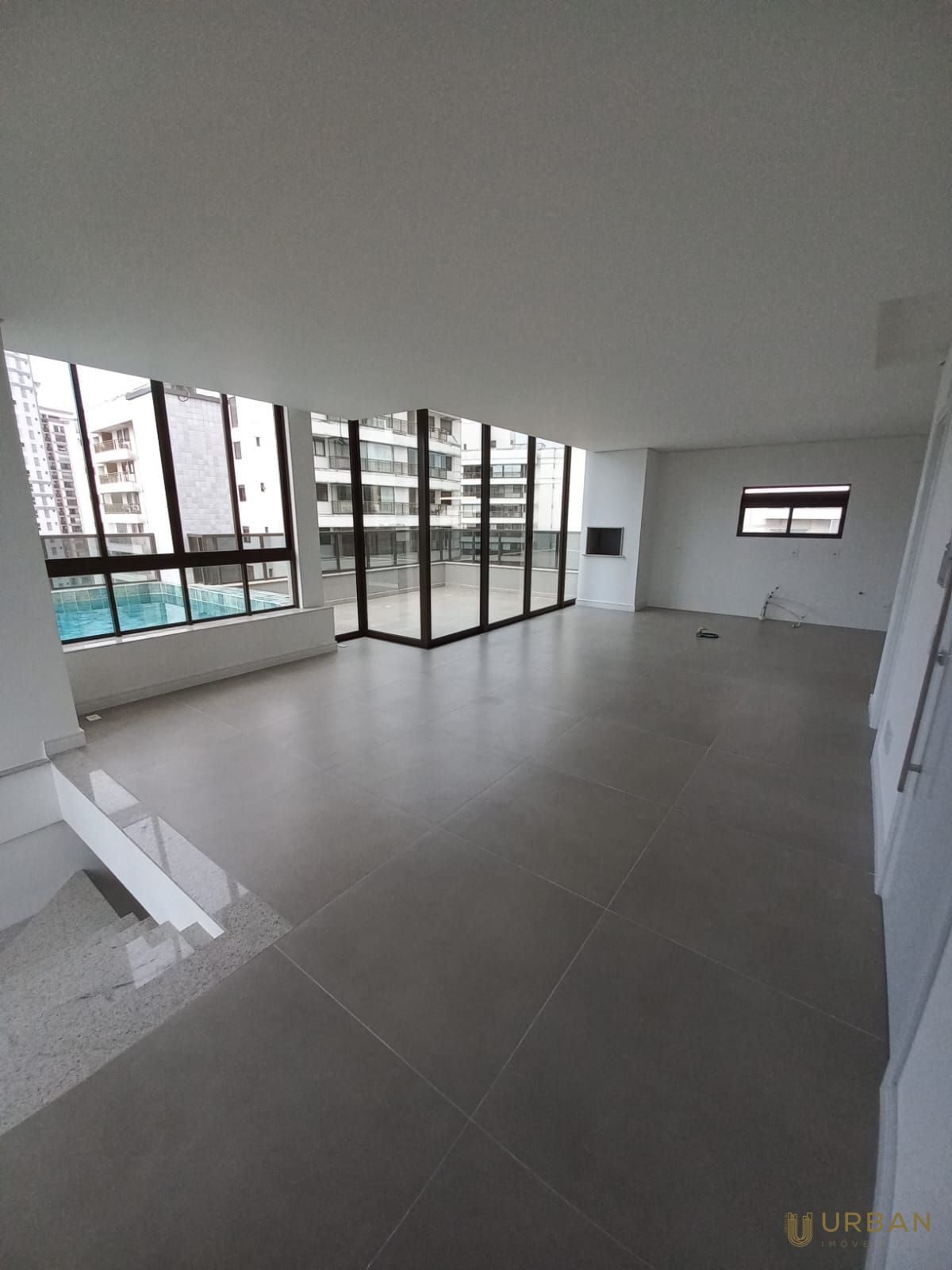 Cobertura à venda com 3 quartos, 211m² - Foto 12