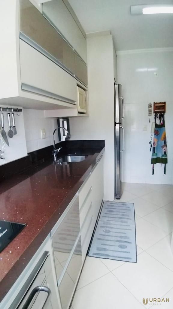 Apartamento à venda com 3 quartos, 82m² - Foto 3