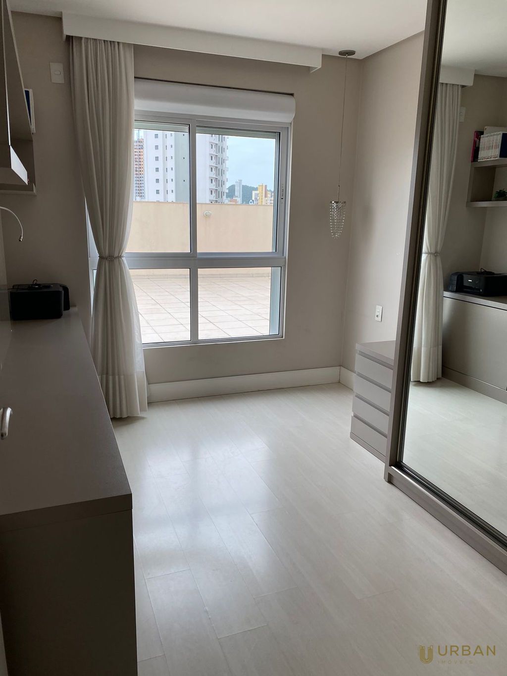 Apartamento à venda com 3 quartos, 98m² - Foto 25