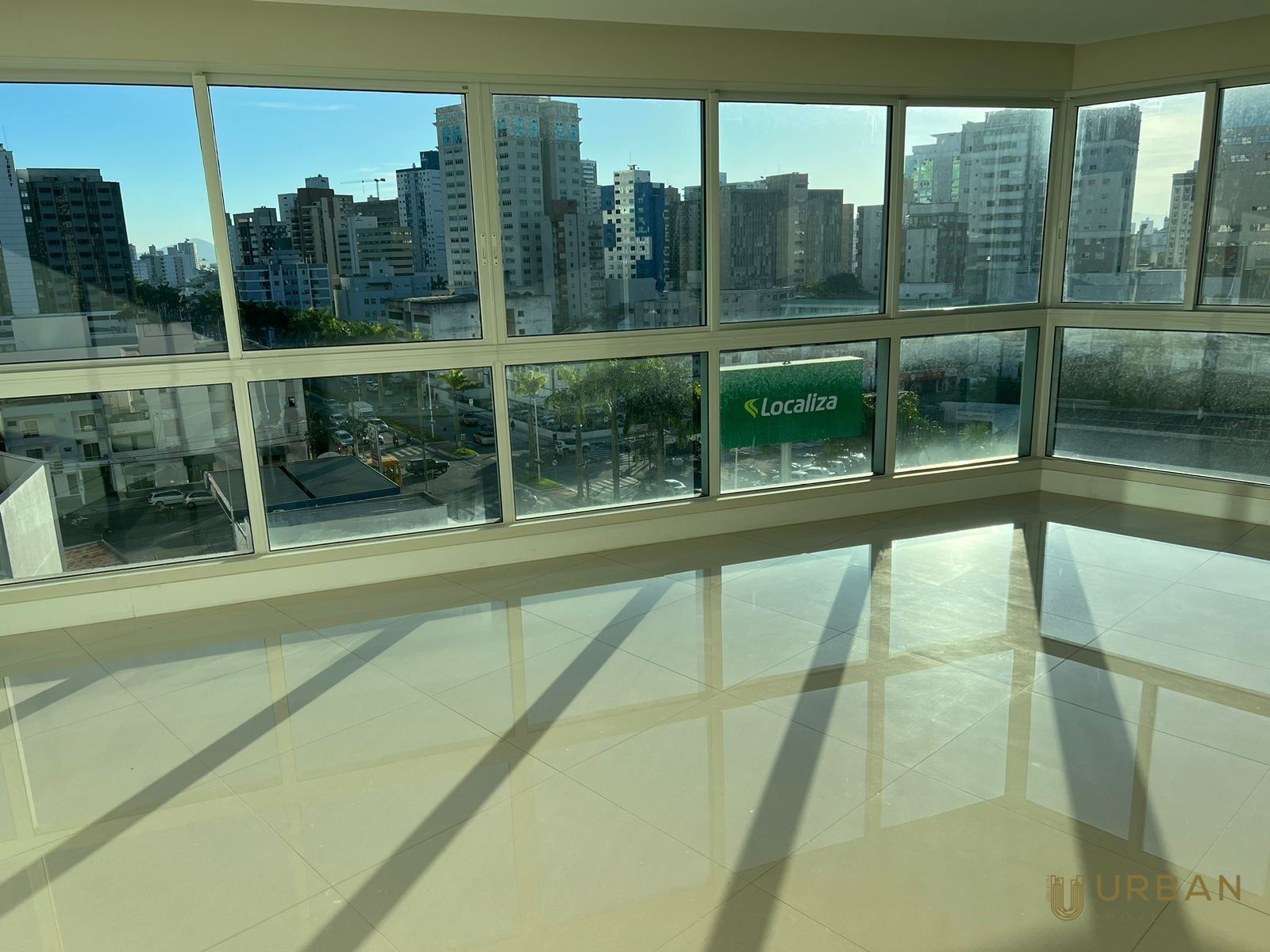 Apartamento à venda com 4 quartos, 165m² - Foto 16