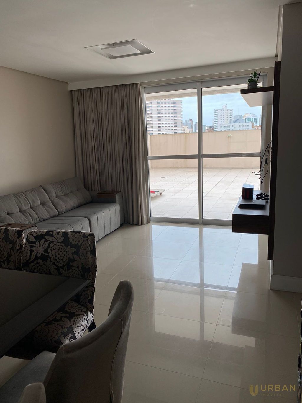 Apartamento à venda com 3 quartos, 98m² - Foto 5