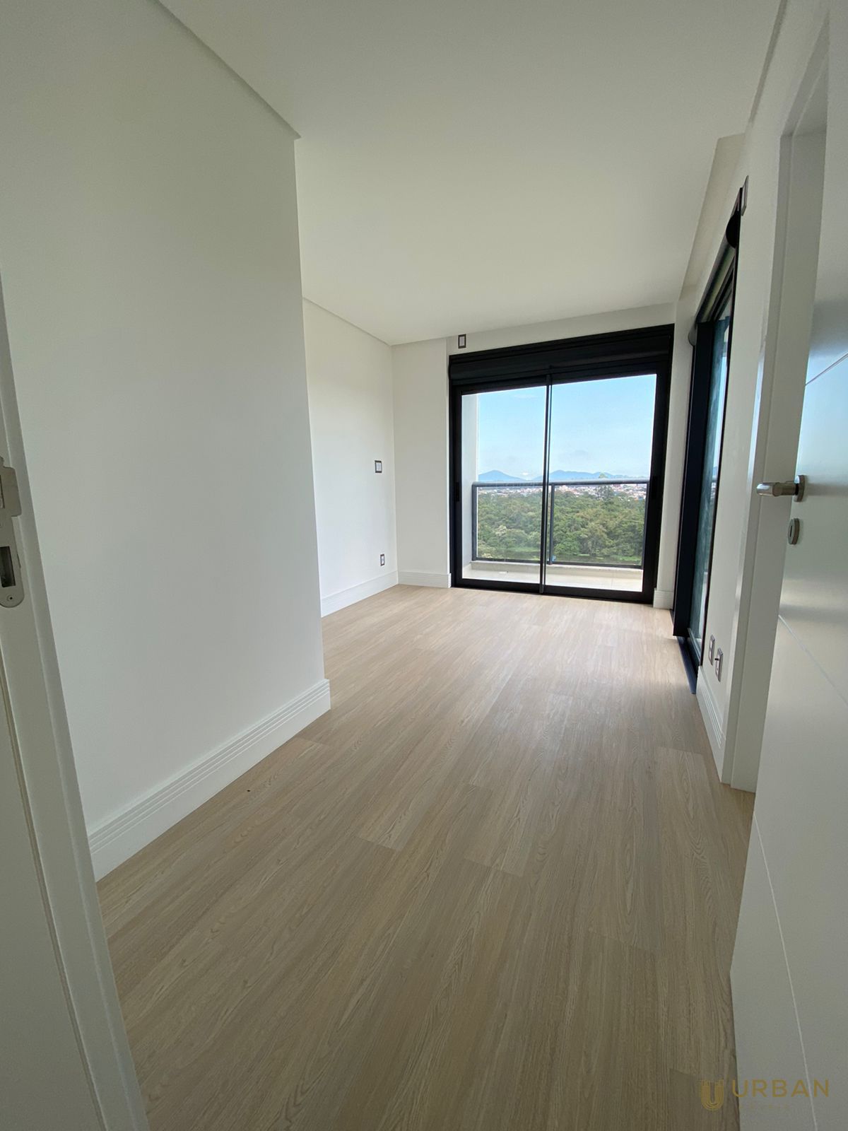 Apartamento à venda com 3 quartos, 80m² - Foto 13