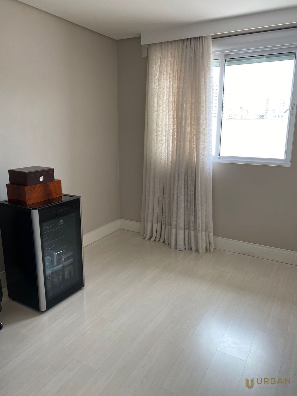 Apartamento à venda com 3 quartos, 98m² - Foto 18