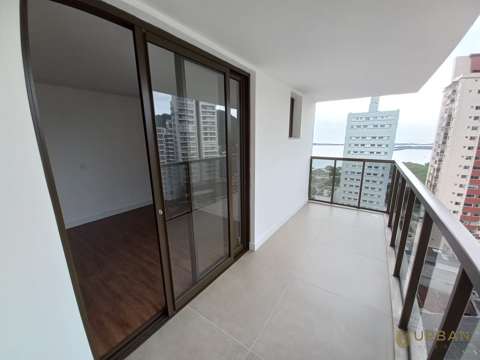 Cobertura à venda com 3 quartos, 211m² - Foto 18