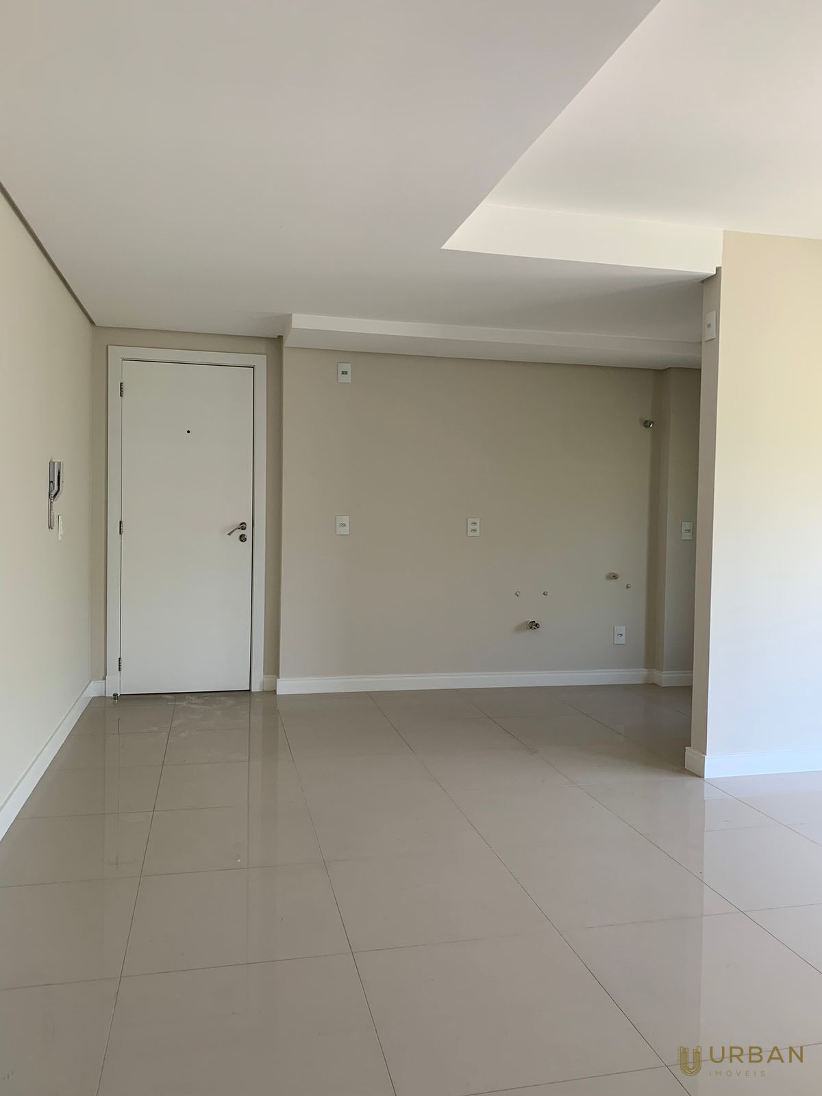 Apartamento à venda com 2 quartos, 70m² - Foto 6