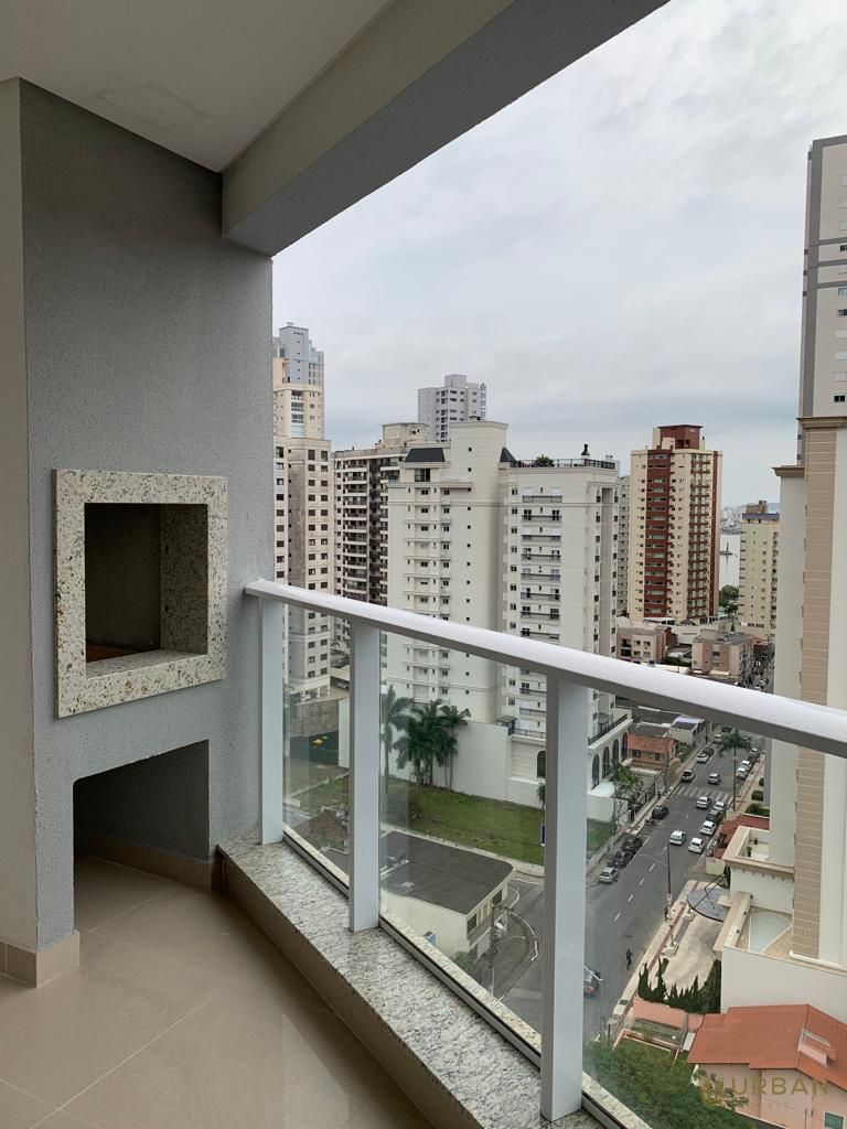 Apartamento à venda com 2 quartos, 79m² - Foto 39