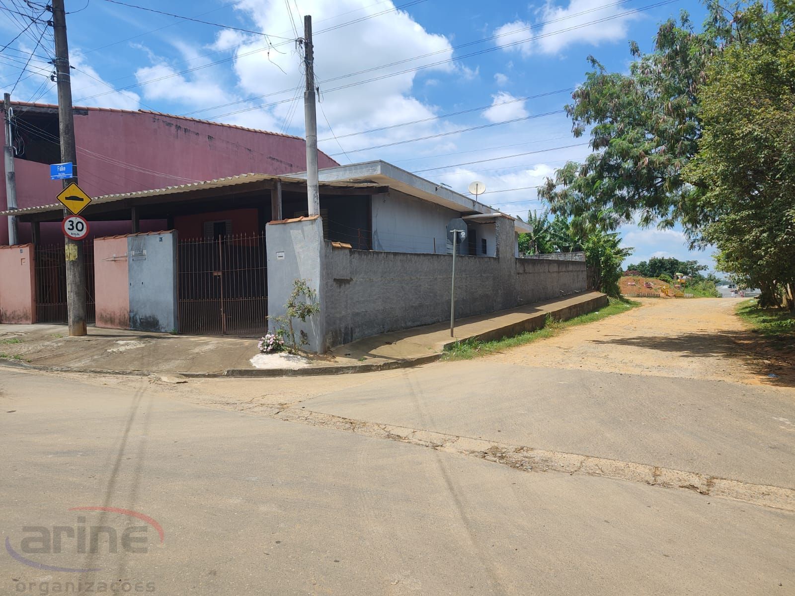 Casa  venda  no Recreio das Palmas - Suzano, SP. Imveis