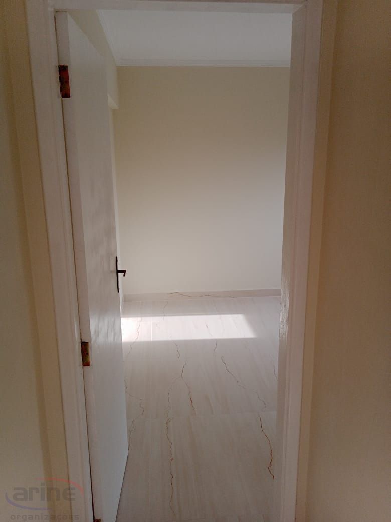 Apartamento à venda com 2 quartos, 50m² - Foto 9