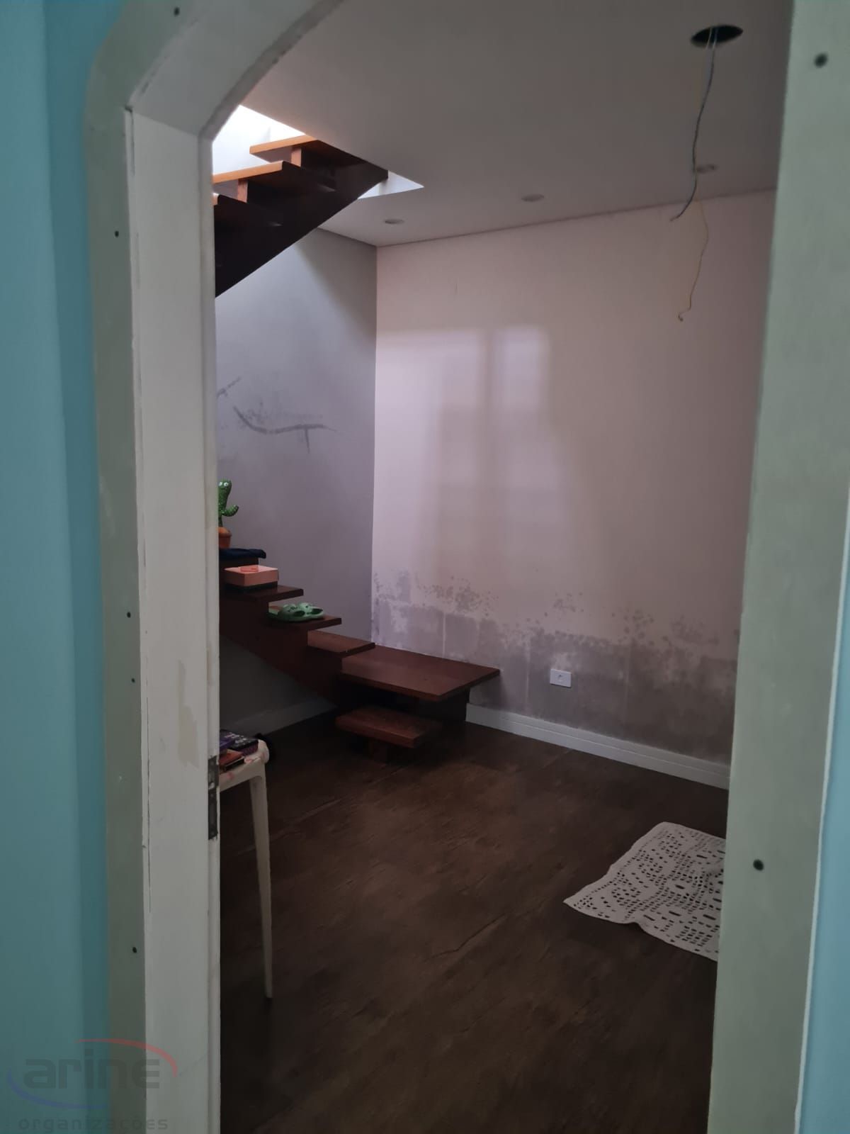 Casa à venda com 3 quartos, 183m² - Foto 7