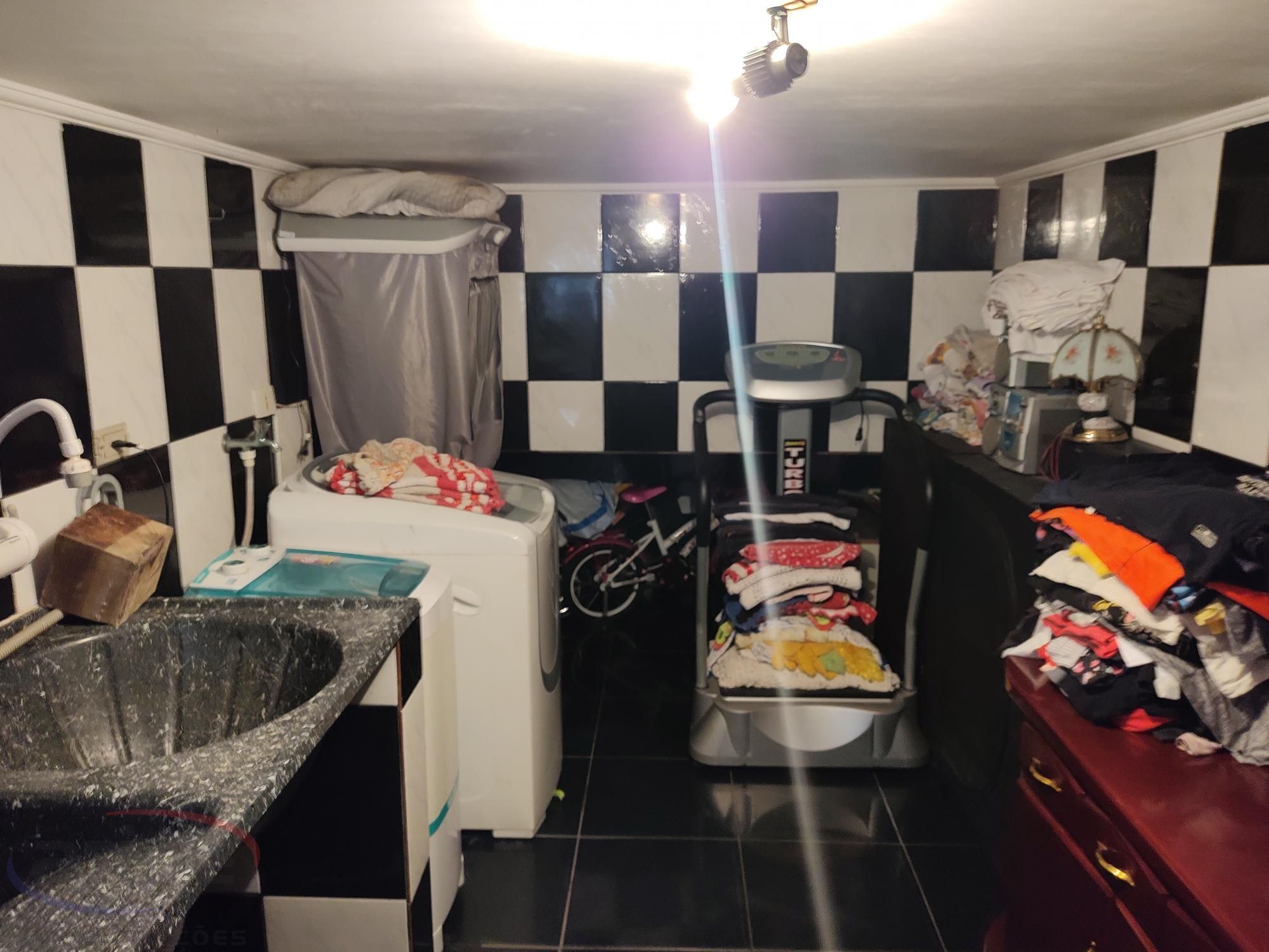 Sobrado à venda com 5 quartos, 135m² - Foto 13