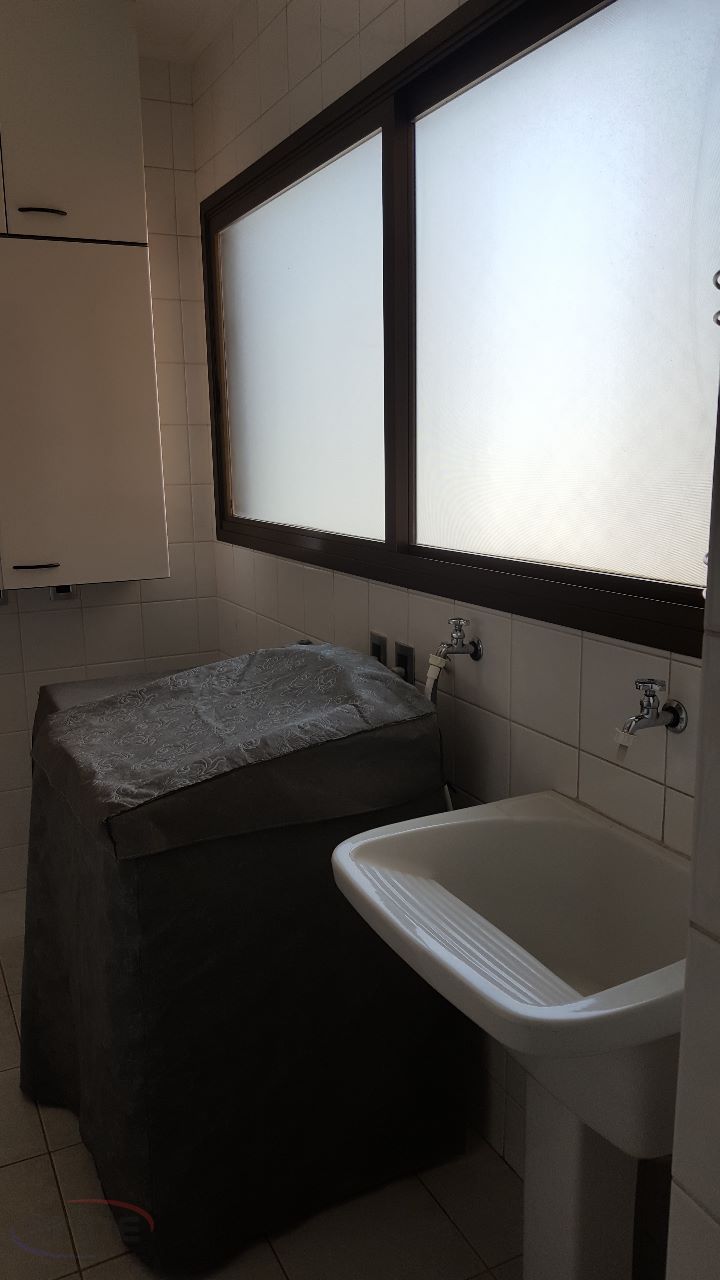 Apartamento para alugar com 3 quartos, 95m² - Foto 33