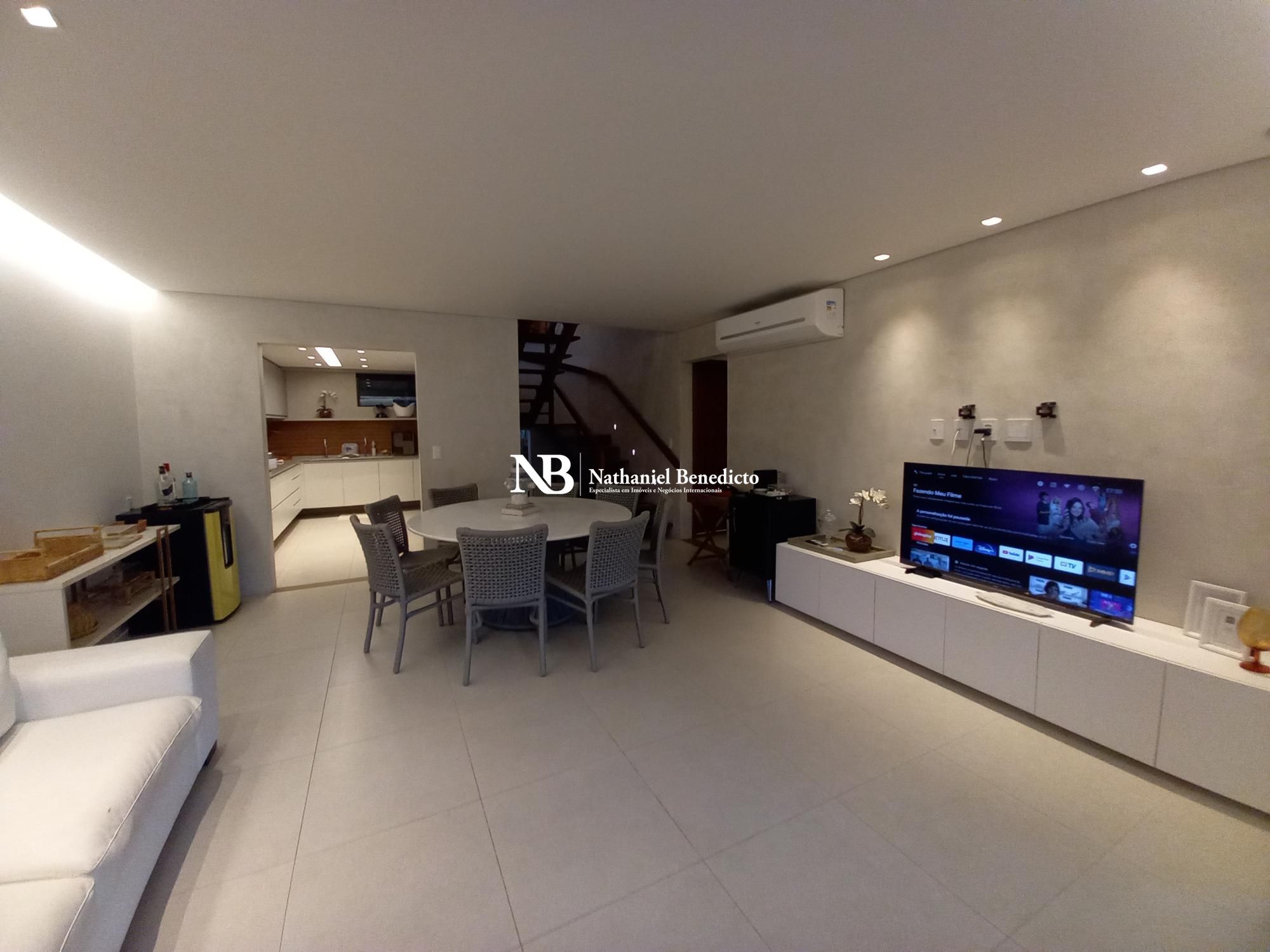 Casa em condomínio com 5 Dormitórios à venda, 200 m² por R$ 4.250.000,00 Casa em condomínio com 5 Dormitórios à venda, 200 m² por R$ 4.250.000,00