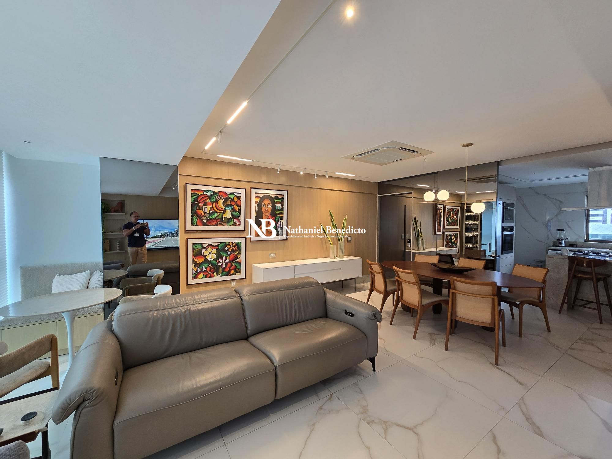 Apartamento com 2 Dormitórios à venda, 91 m² por R$ 2.200.000,00 Apartamento com 2 Dormitórios à venda, 91 m² por R$ 2.200.000,00