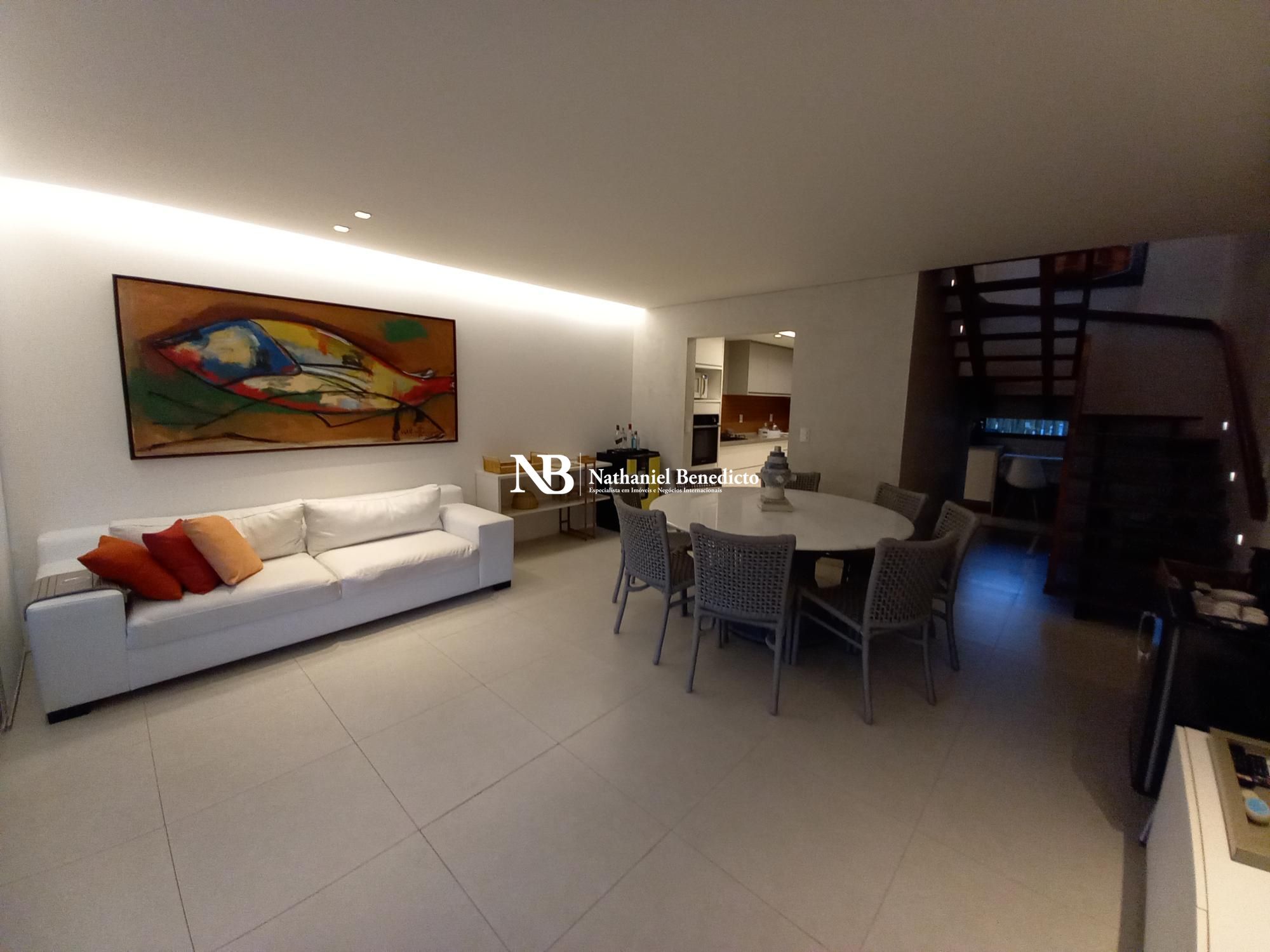 Casa em condomínio com 5 Dormitórios à venda, 200 m² por R$ 4.250.000,00 Casa em condomínio com 5 Dormitórios à venda, 200 m² por R$ 4.250.000,00