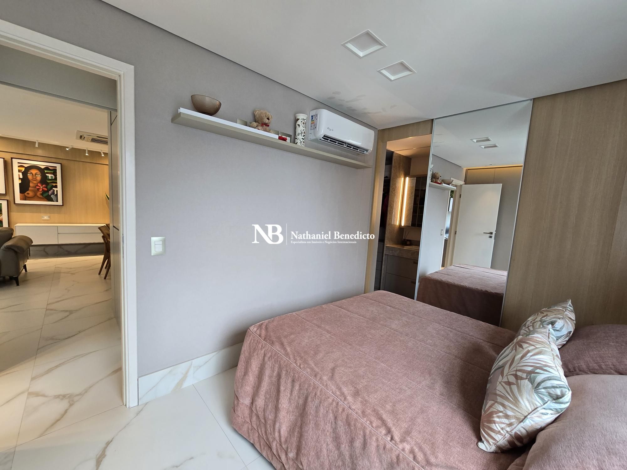 Apartamento com 2 Dormitórios à venda, 91 m² por R$ 2.200.000,00 Apartamento com 2 Dormitórios à venda, 91 m² por R$ 2.200.000,00