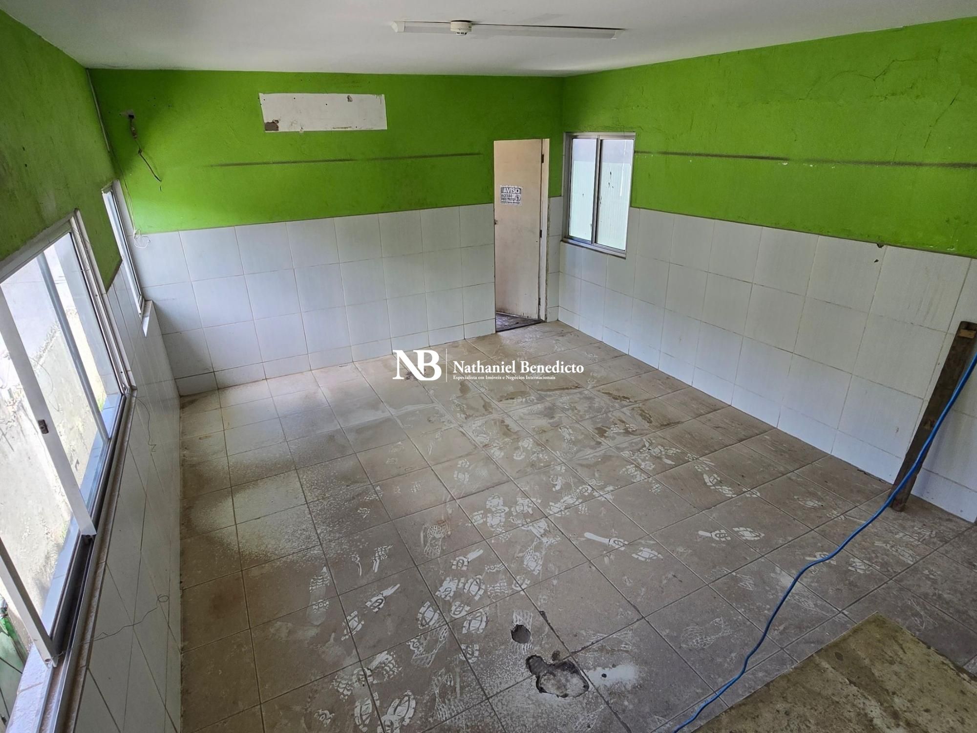 Pavilhão/galpão/depósito com 2 Dormitórios para alugar, 2.450 m² por R$ 15.000,00 Pavilhão/galpão/depósito com 2 Dormitórios para alugar, 2.450 m² por R$ 15.000,00