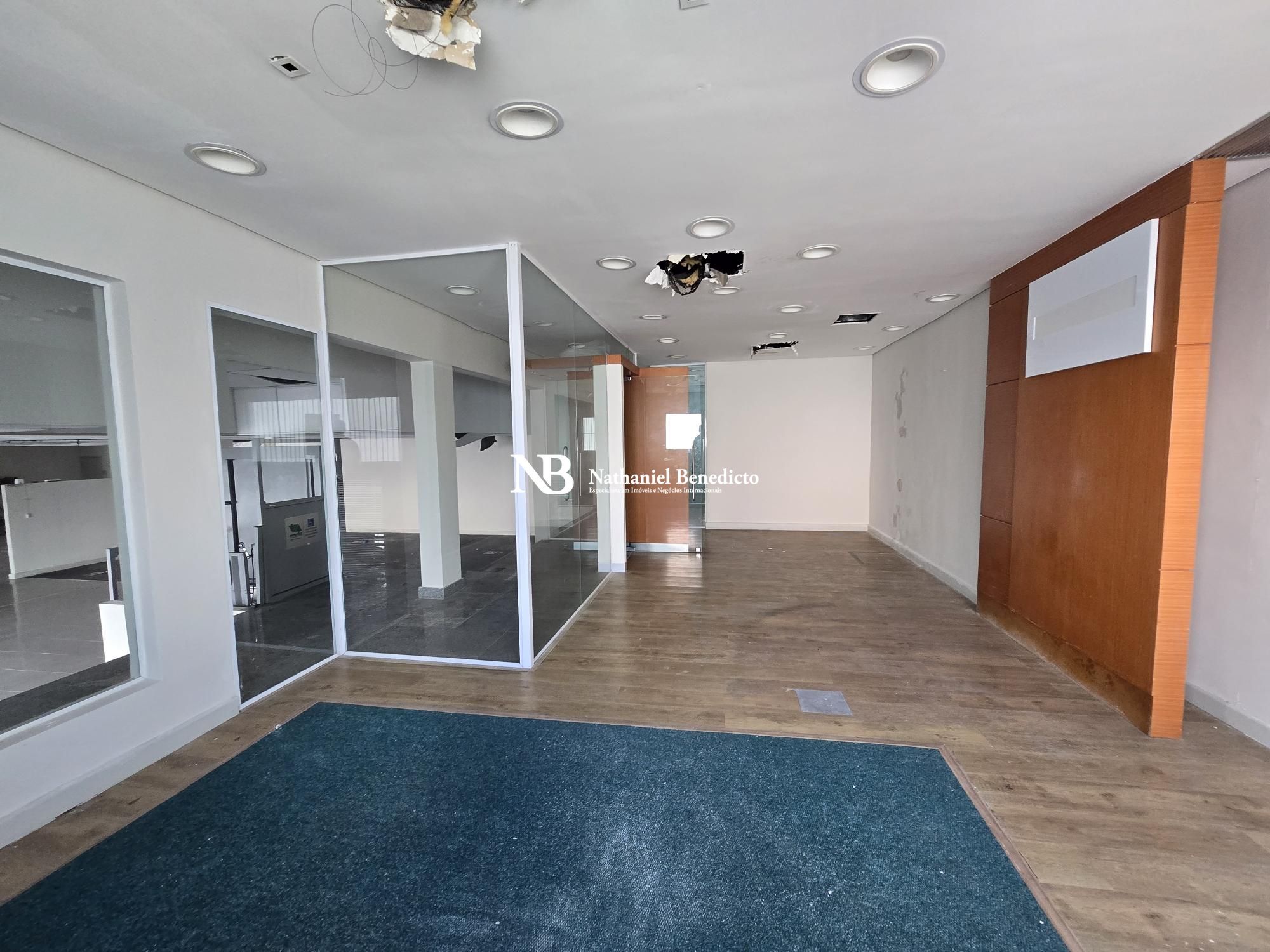 Ponto comercial com 4 Dormitórios para alugar, 498 m² por R$ 40.000,00 Ponto comercial com 4 Dormitórios para alugar, 498 m² por R$ 40.000,00