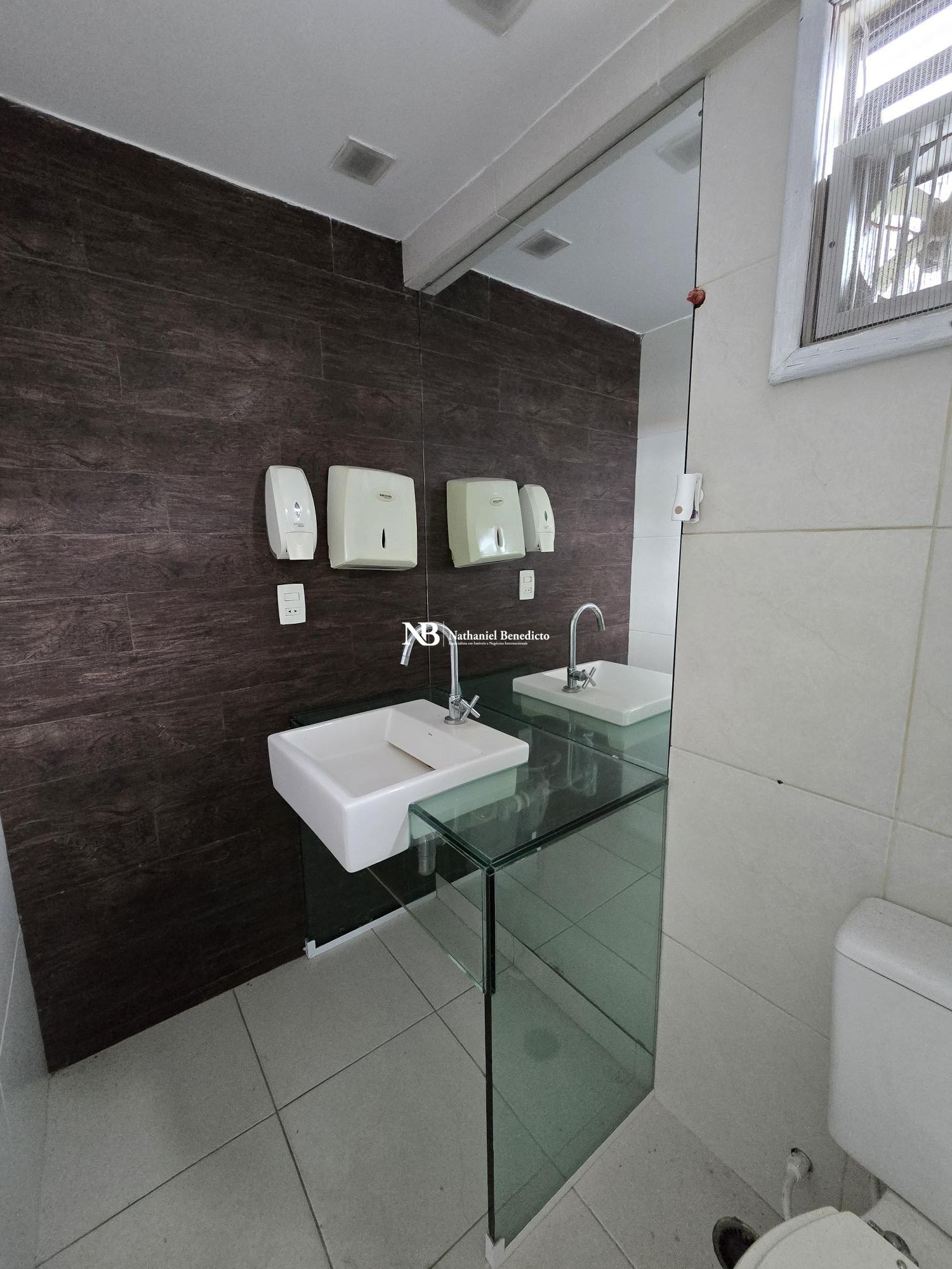 Sala comercial com 2 Dormitórios para alugar, 43 m² por R$ 3.900,00 Sala comercial com 2 Dormitórios para alugar, 43 m² por R$ 3.900,00