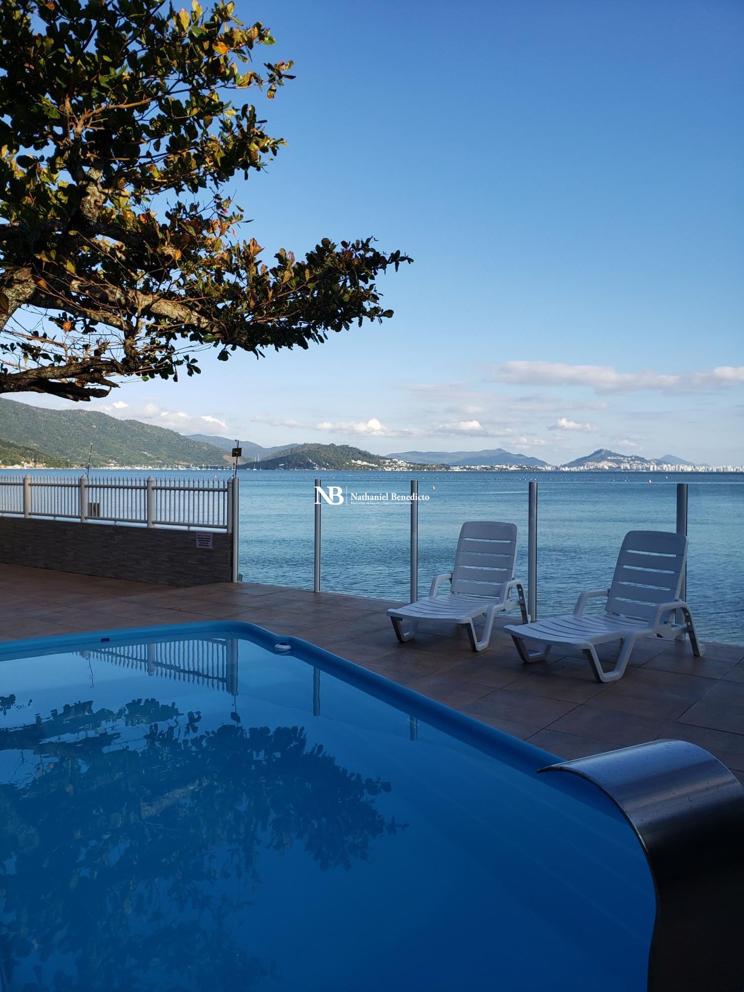 Casa à venda  no Sambaqui - Florianópolis, SC. Imóveis