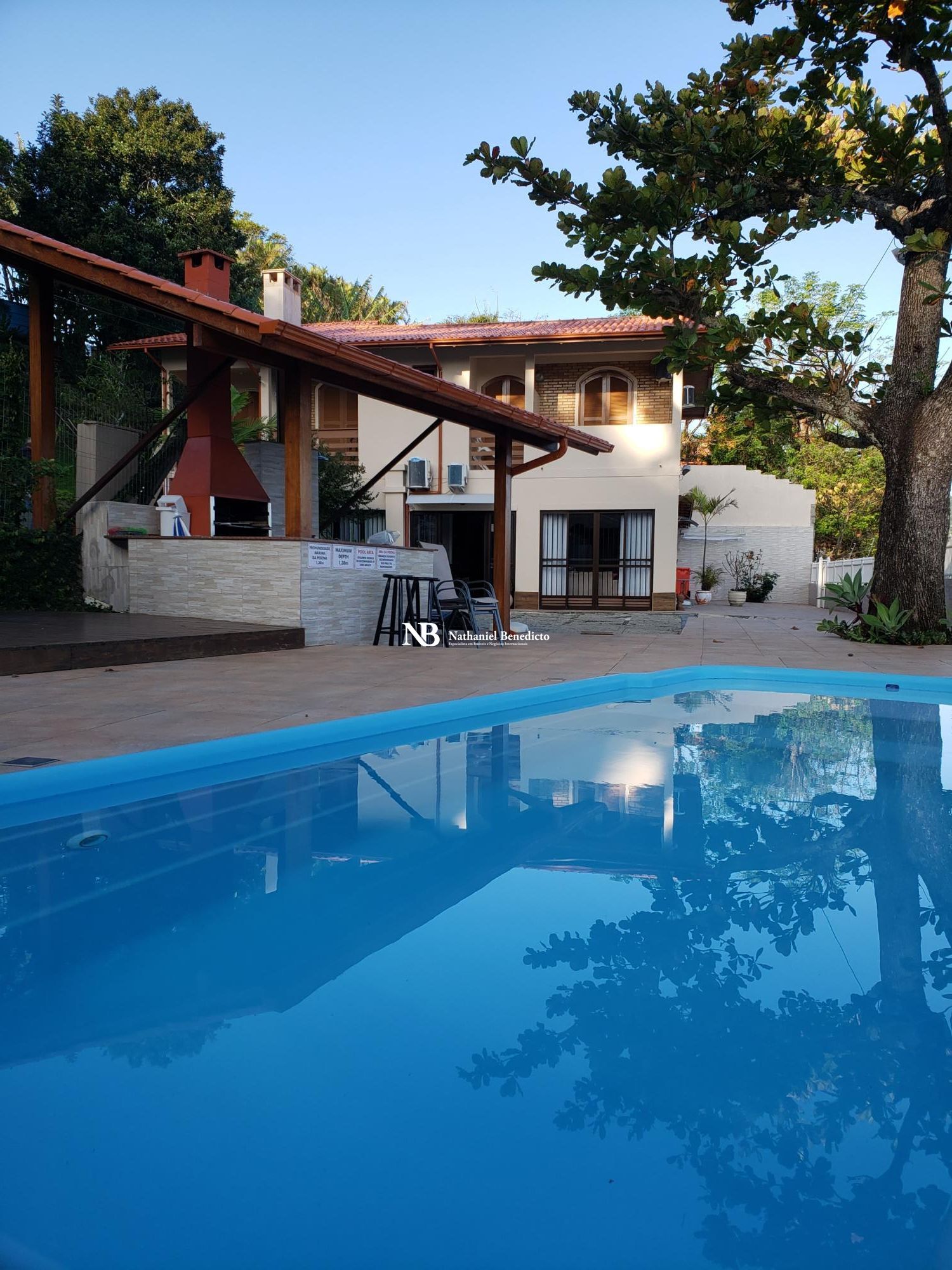 Casa com 5 Dormitórios à venda, 180 m² por R$ 4.500.000,00 Casa com 5 Dormitórios à venda, 180 m² por R$ 4.500.000,00