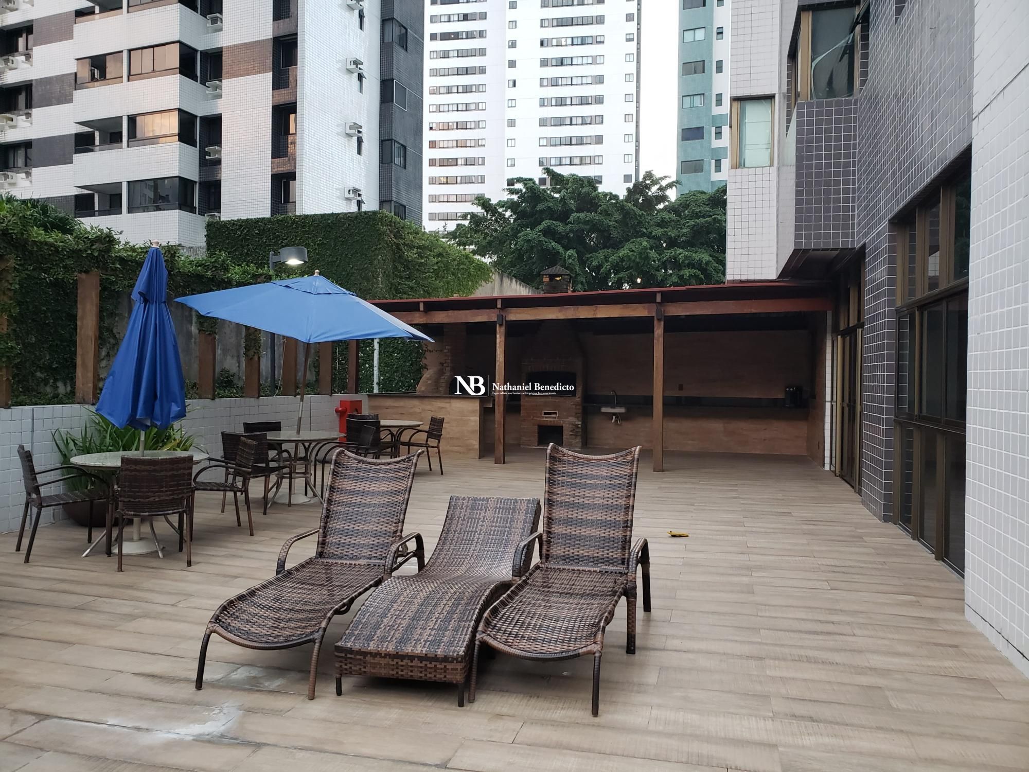Apartamento com 3 Dormitórios à venda, 174 m² por R$ 2.200.000,00 Apartamento com 3 Dormitórios à venda, 174 m² por R$ 2.200.000,00