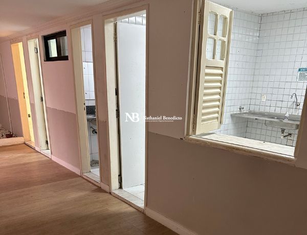 Ponto comercial com 17 Dormitórios para alugar, 378 m² por R$ 15.000,00 Ponto comercial com 17 Dormitórios para alugar, 378 m² por R$ 15.000,00